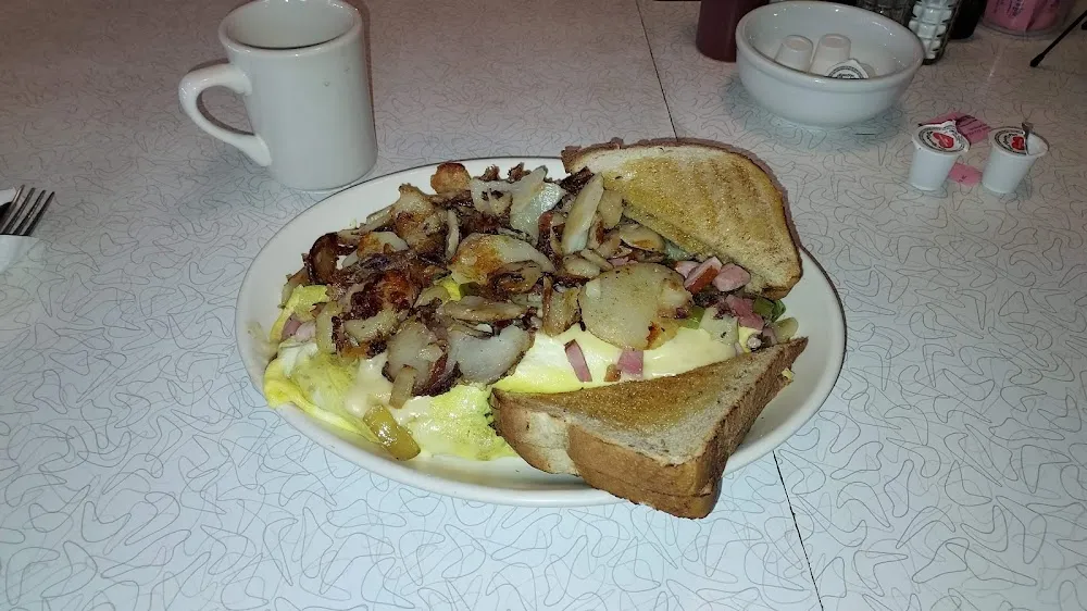 Western Omelet with Home Fries